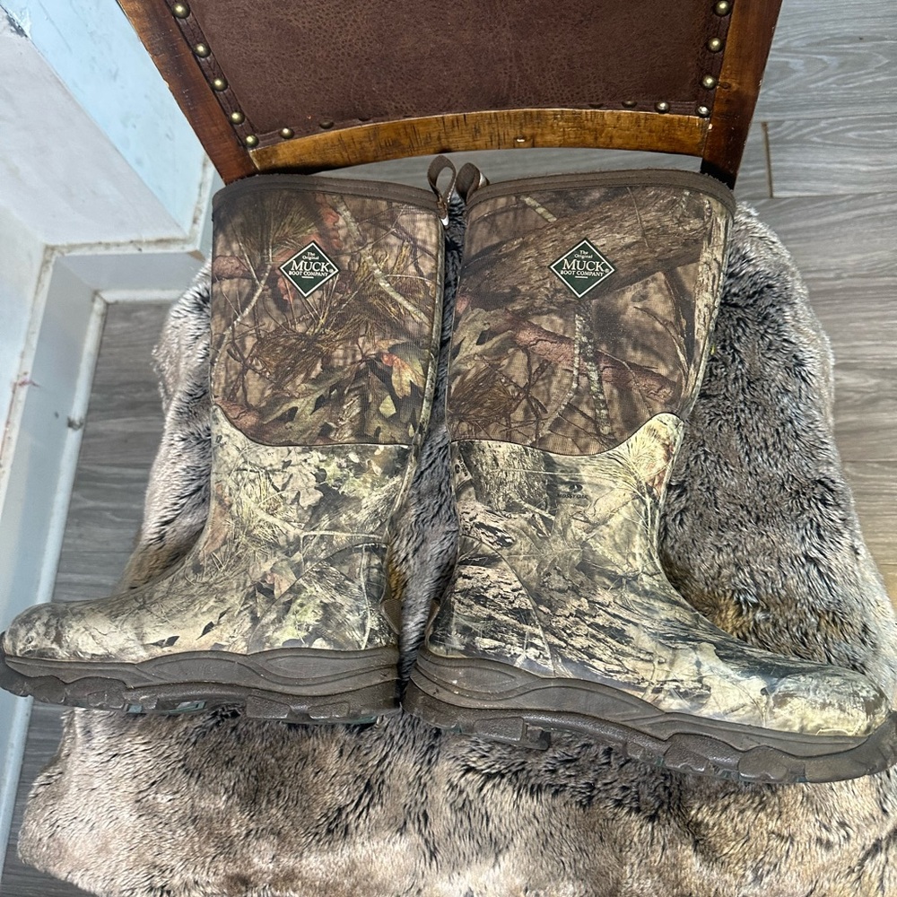 The Original Muck Boots Waterproof Insulated Mossy Oak Hunting Boots, M-8/W-9 - Picture 11 of 13